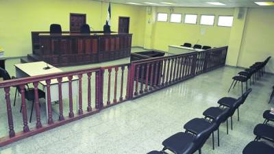 Una sala de los tribunales de sentencia.