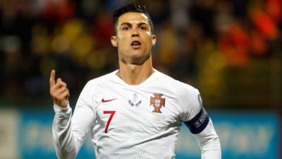 Cristiano Ronaldo se exhibió con cuatro goles en Lituania. Foto EFE