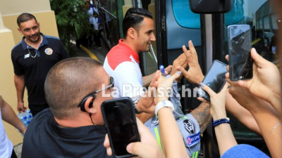 Keylor Navas se robó las miradas en San Pedro Sula para el duelo entre Honduras- Costa Rica, el portero del Real Madrid es la gran estrella de su Selección.