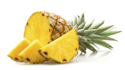 La piña es rica en vitamina C.