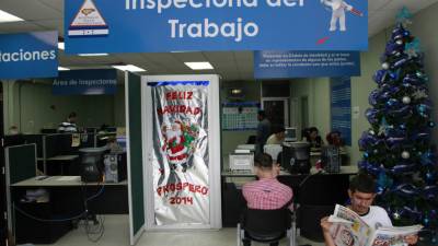 Las oficinas del Ministerio de Trabajo están ubicadas en el centro en la segunda calle entre quinta y sexta avenida.