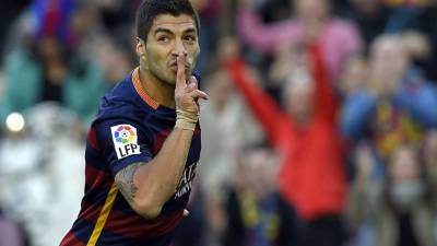 Luis Suárez celebrando su gol contra la Real Sociedad. Foto AFP