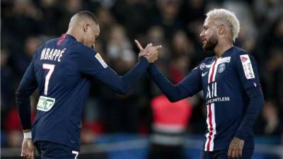 Mbappé y Neymar se quedarían en el PSG para la próxima temporada.