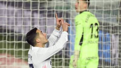 Lucas Vázquez festejó de esta manera su gol ante Celta de Vigo. Foto AFP.