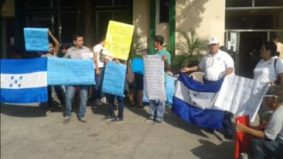 Hoy es el segundo día de protestas en el hospital regional del norte del IHSS en San Pedro Sula.