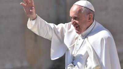 Antes del rezo del Regina Coeli en la Plaza de San Pedro delante de unas 70.000 personas el papa se dirigió 'al Gobierno y todos los componentes de la sociedad venezolana'. Foto:EFE.