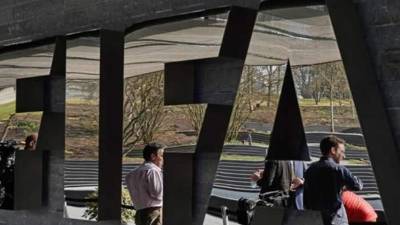 Las decisiones han sido adoptadas tras las investigaciones llevadas a cabo por el comité de investigación liderado por Cornel Borbely.