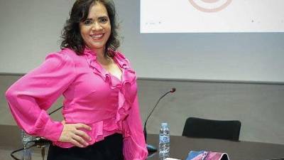 La Bienal Iberoamericana de Diseño da reconocimiento a la hondureña Pili Luna