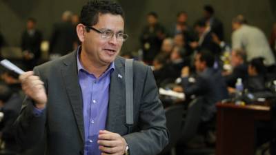 Con su trabajo en la Secretaría de Educación, Escoto se ha ganado el respeto y admiración de muchos en Honduras.
