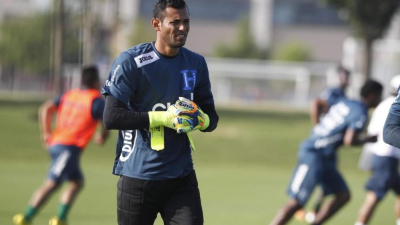 Denovan Torres, Shen Orio ,Orlin Jared Vallecillo Paguada Y Carlos Roberto el (Chato) Padilla , preparador de porteros Marathon apertura 2011.