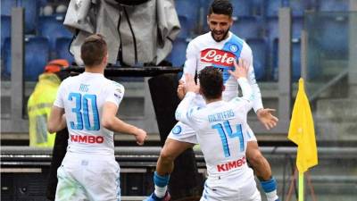 El Napoli derrotó 1-2 a la Roma de visita. Foto AFP