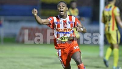 César Guillen ha marcado un doblete contra el Real España. Foto Samuel Zelaya