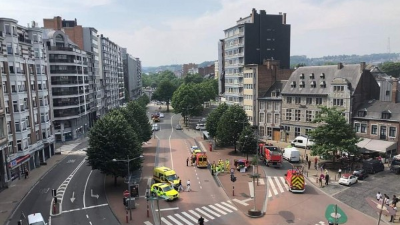 Otros dos policías resultaron gravemente heridos tras ser atacados por un supuesto terrorista en Bélgica./Foto: Twitter.