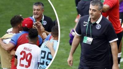 Diego Vázquez y Pedro Troglio se enfrentaron en la bronca de sus equipos en Nueva Jersey. Foto Neptalí Romero