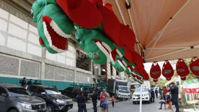 Los colores verde, rojo y blanco predominan en San Pedro Sula.
