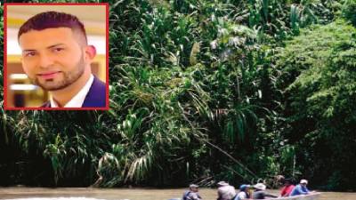 <b>Amigos y familiares en la búsqueda con lanchas.</b>