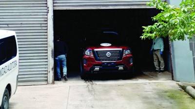 <b>El cuerpo del maestro fue retirado ayer de la morgue.</b>