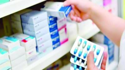 <b>La Secretaría de Salud aseguró que en los hospitales están abastecidos con un 70% y 80%, pero no es suficiente, según la ASJ.</b>