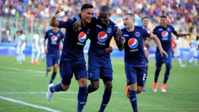 La celebración del gol de Denil Maldonado contra el Platense. Foto EFE