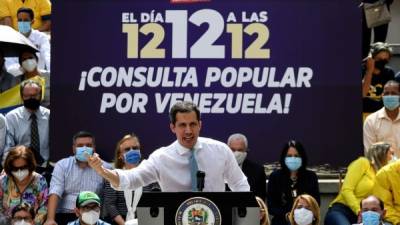 Con esta consulta, Guaidó se jugaba una de sus últimas cartas políticas antes de que termine oficialmente su período como parlamentario en enero próximo.