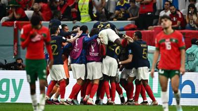 Jugadores de Francia celebrando el segundo gol del partido contra Marruecos.