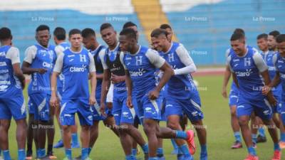 La selección de Honduras espera sacar la victoria en el debut de Fabián Coito al frente de la Bicolor. Foto Melvin Cubas.
