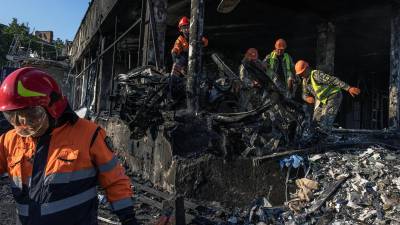 Imagen de un bombardeo ruso en Ucrania. EFE/EPA/ROMAN PILIPEY.