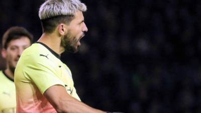 Sergio 'Kun' Agüero le dio la clasificación al Manchester City.