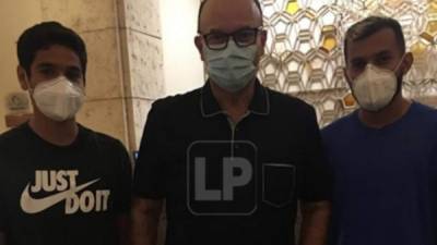 El doctor Óscar Benítez se reunió la noche del martes en un hotel de Tegucigalpa con Carlos Pineda y Jorge Álvarez.