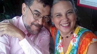 El actor Enrique Romero y la actriz Cecilia Pavón caracterizan a Fidel y a Margarita.