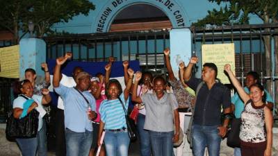 Los maestros aseguran que protestarán este día hasta obtener respuesta.