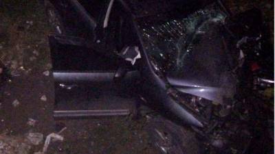 En el informe de la Policía se establece que el accidente se suscitó a eso de la 1:50 am.