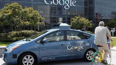 Los autos que se conducen solos, son la nueva tendencia en tecnología.