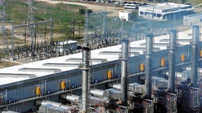 Los generadores de energía térmica no aceptan los precios que ofrece el Gobierno, según fuentes del proceso de negociación.