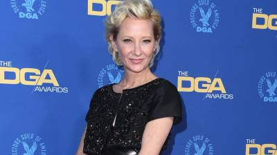 Anne Heche, que también es productora se encuentra intubada y presenta graves quemaduras en todo el cuerpo.