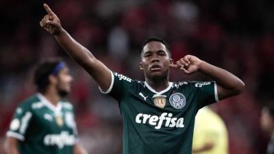 Endrick continuará en el Palmeiras, once veces campeón de Brasil, hasta julio de 2024.