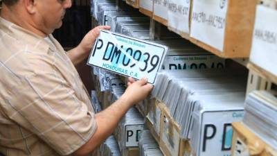 El instituto arrastra un inventario de 39,300 placas de la ciudad.