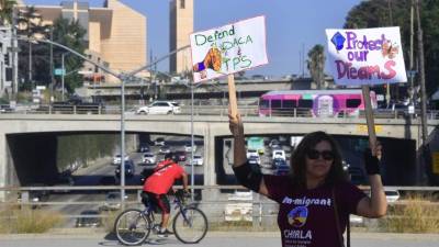 Cancillería de Honduras activa su red consular para ayudar a hondureños.