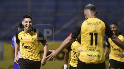 Una máquina de leyenda: Real España le remontó al Victoria e impuso récord en Honduras