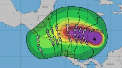 Se espera que hoy Iota se mueva a través del suroeste del Mar Caribe y el lunes pase cerca o sobre la isla Providencia.