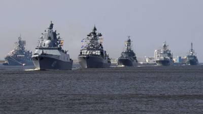 Destructores y fragatas rusas se enfilan hacia el Mediterráneo para maniobras militares que aumentan las tensiones entre Moscú y Occidente.