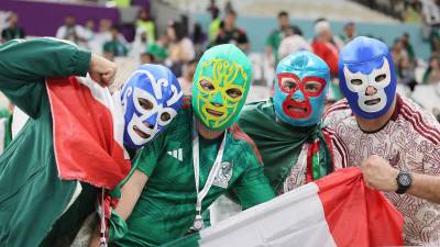 Cientos de aficionados mexicanos se hicieron presentes en el estadio Lusail de Doha para alentar a su selección en el partido contra Arabia Saudita por la última jornada del Grupo C del Mundial de Qatar 2022.