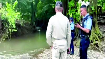 <b>La cabeza estaba sumergida en la quebrada.</b>