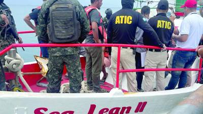 Participaron en la operación el Ministerio Público a través de la Fiscalía Especial contra el Crimen Organizado (Fescco) y la Atic con el apoyo de la Fuerza Naval de Honduras (FNH).