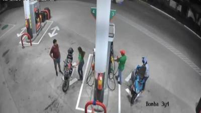 El desafortunado suceso ocurrió la noche de este viernes.