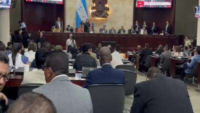 Entre las dependencias de Estado como mayor aumento presupuestario, el despacho de la Presidencia recibió un aumento ascendente L 2,578.2 millones que equivale a más del 90 por ciento de la cantidad otorgada en el presupuesto 2023. Imagen del CN este martes.