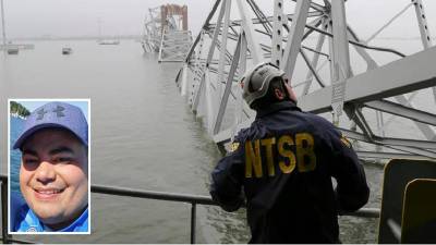 <b>El presidente Joe Biden sobrevoló ayer sobre los restos del puente Francis Scott Key. Foto: AFP </b>