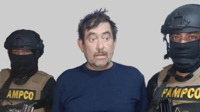 <b>Francisco Roberto Cosenza Centeno, 65 años, cuando fue capturado ayer por la tarde.</b>