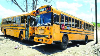 <b>Los buses permanecieron sin circular ayer como medida de seguridad.</b>