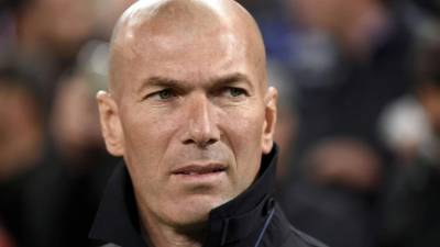 Zidane, durante el partido contra el Valencia. Foto AFP